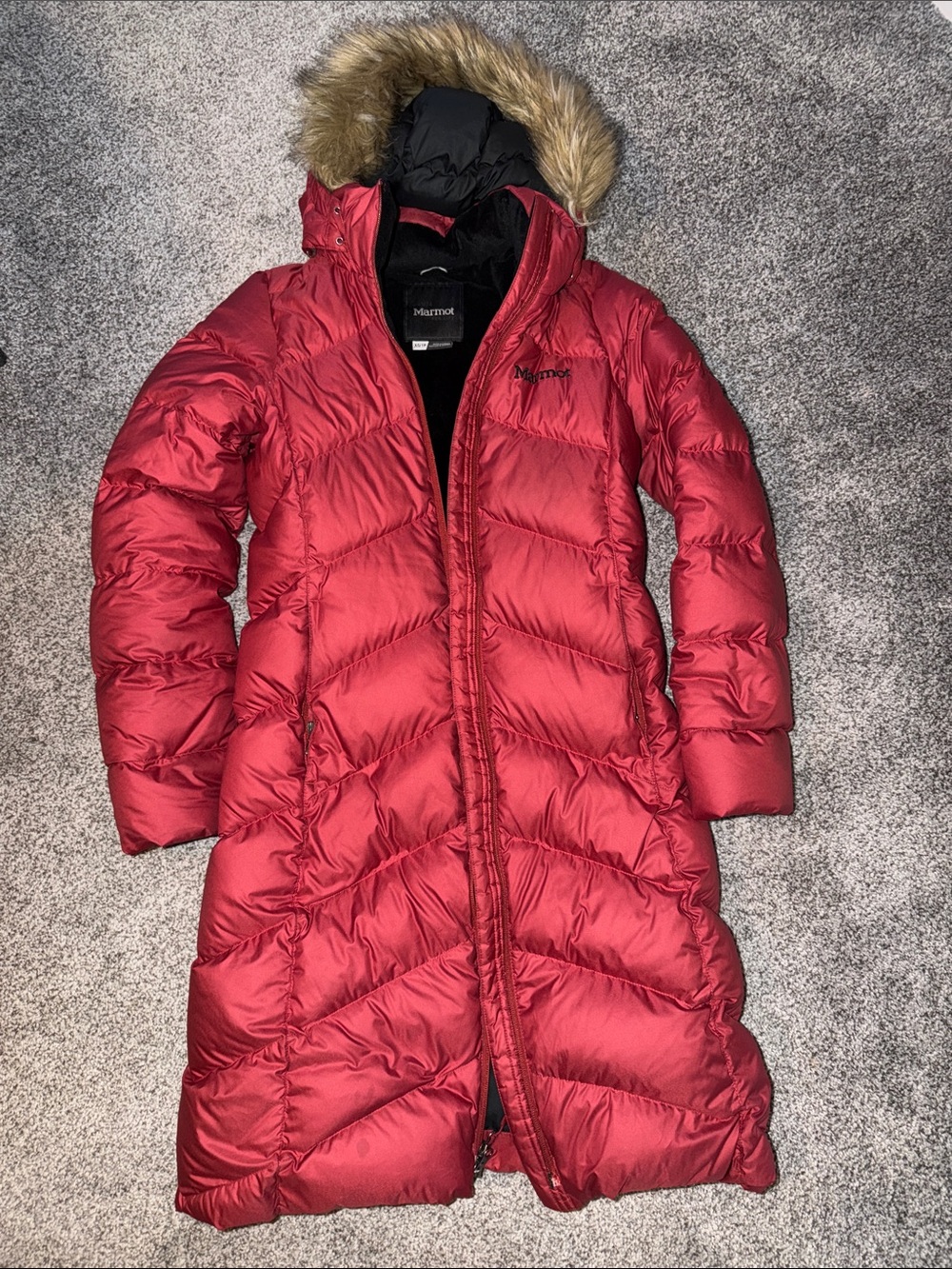 Marmot Kids Red Long Hooded Down Puffer Coat with Faux-Fur Trim